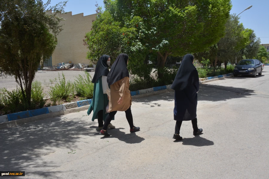 تصاویری از مراحل پذیرش با حضور دانشجویان در دانشگاه، خوابگاه و سلف سرویس آموزشکده فنی دختران یزد- حضرت رقیه (س) پس از دو سال وقفه تحصیلی. 2