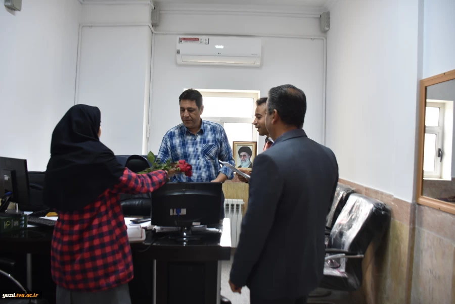 تقدیر از همکاران واحد حسابداری به مناسبت روز حسابدار 3