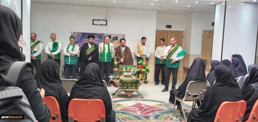 میزبانی خادمین امام خوبیها امام رضا (ع) در آموزشکده فنی دختران میبد

 7