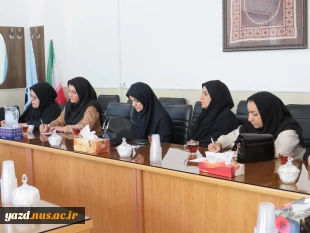 برگزاری جلسه با مدیران مدارس و هنرستان ها در آموزشکده ملی مهارت دختران میبد 3