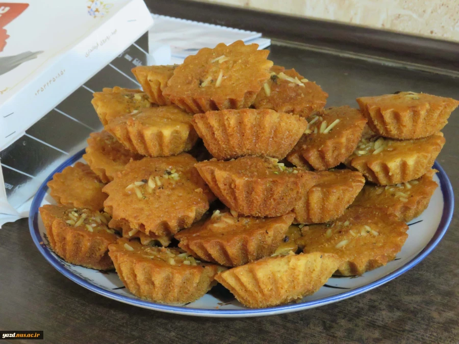 برگزاری ایستگاه صلواتی به مناسبت تولد حضرت معصومه(س) وروز دختر
 4