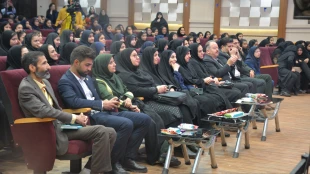 جشن بزرگ روز دختر در دانشگاه ملی مهارت دختران یزد

 3