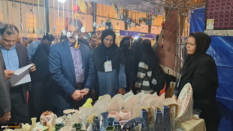 حضور آموزشکده ملی مهارت دختران میبد در هشتمین بازارچه دانشجویی ودستاوردهای مراکز دانشگاه ملی مهارت
 5