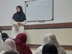 برگزاری جلسه ای دوستانه به مناسبت میلاد کریمه اهل بیت در خوابگاه دانشجویی شقایق آموزشکده ملی مهارت دختران میبد
 3