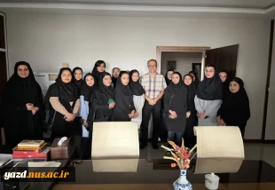 بازدیددانشجویان آموزشکده ملی مهارت دختران میبد از ساختمان گرافیک یزد
 3