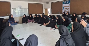 برگزاری سمینار تخصصی ایمنی کارگاه طراحی و دوخت به مناسبت هفته سرآمدی آموزشی
با تأکید بر هدفمندی و برنامه‌محوری در مهارت‌آموزی 2