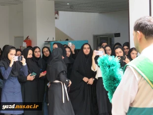 استقبال از خادمیاران حرم رضوی در آموزشکده ملی مهارت دختران میبد
 6