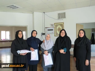تقدیر از دانشجویان نمونه خوابگاهی وسرپرستها در هفته خوابگاهها

 2