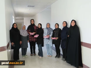 تقدیر از دانشجویان نمونه خوابگاهی وسرپرستها در هفته خوابگاهها

 3