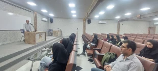 بازدید دانشجویان گرافیک آموزشکده ملی مهارت دختران میبد از شرکت کاشی گلچین میبد
 2