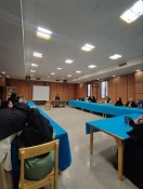 بازدید آموزشی دانشحویان عکاسی از اجرای نقالی در کتابخانه مرکزی شهرستان میبد
 5