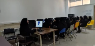 برگزار ی ورکشاپ"طراحی اپلیکیشن با هوش مصنوعی" در آموزشکده ملی مهارت دختران میبد. 
 4