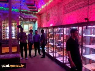 بازدید دانشجویان دانشگاه ملی مهارت یزد از گنجینه ایثار و شهادت اردکان به مناسبت سالروز آزادسازی خرمشهر 2