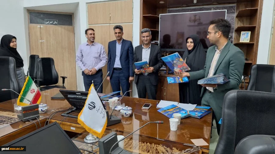تقدیر از همکاران واحد روابط عمومی آموزشکده ملی مهارت دختران میبدبه مناسبت روزارتباطات
 2